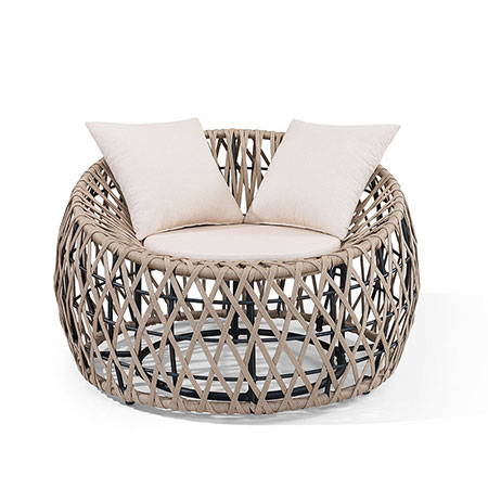 CHAISE AYLA